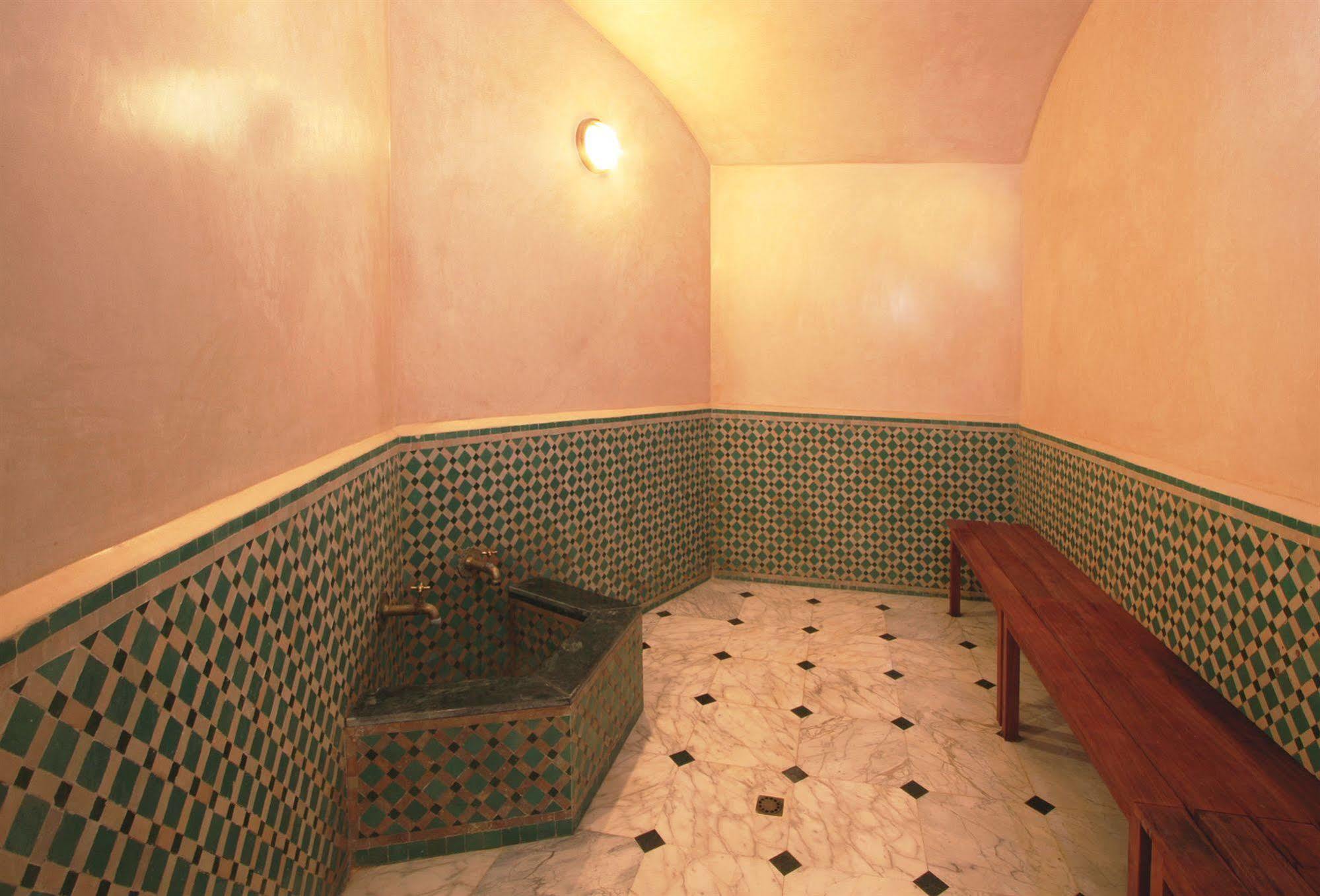 Riad Misbah Fez Exterior photo